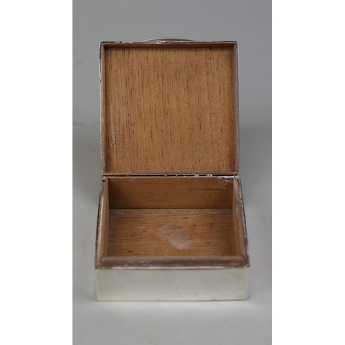 11 - Hallmarked silver box - Approx gross weight: 193g