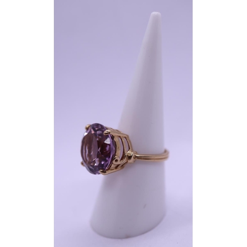 24 - 9ct gold large amethyst set ring - Size N