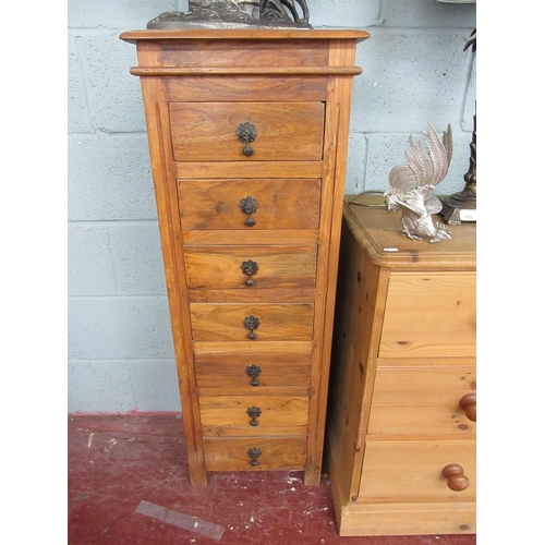 302 - Tall chest of 7 drawers - Approx W: 40cm D: 30cm H: 110cm