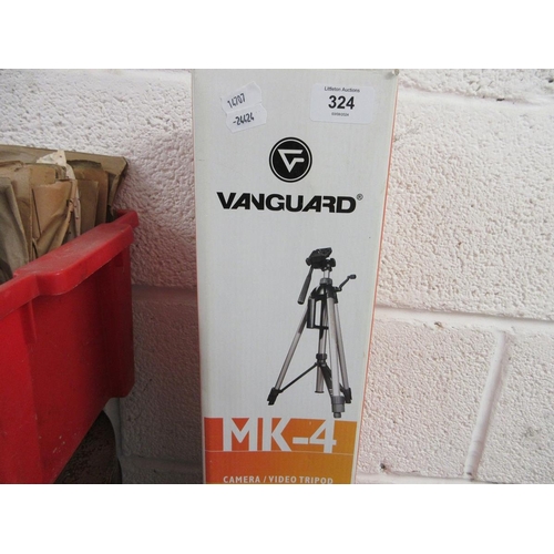 324 - Vanguard MK-4 camera/video tripod