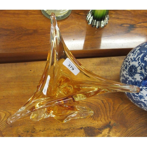 379 - Chalet amber honey twisted vase