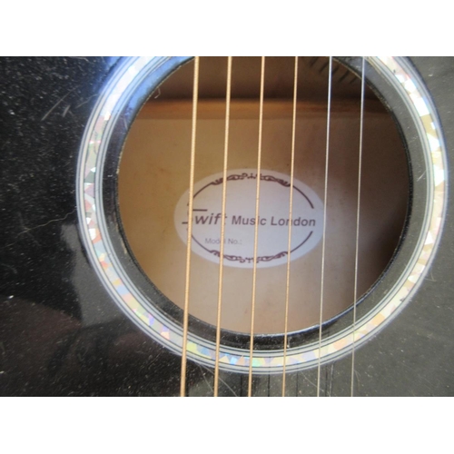 421 - Swift acoustic guitar