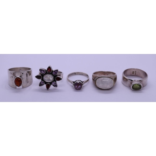 19 - 5 silver semi precious stone set rings