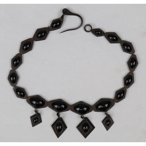 37 - Victorian Whitby jet necklace