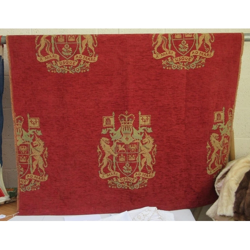 400 - Wall hanging of the Canadian Coat of Arms - Approx sixe 139cm x 213cm