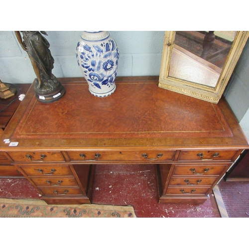 305 - Burr Walnut pedestal desk - Approx W: 121cm  D: 60cm  H: 76cm