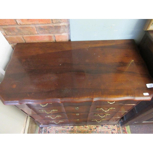 342 - Mahogany chest of 4 drawers - Approx size W: 87cm D: 46cm H: 78cm