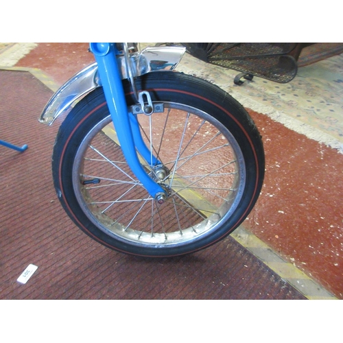 359 - Mk1 Raleigh Chopper in Horizon blue original 1970 in very good condition - Rear hub has been replace... 