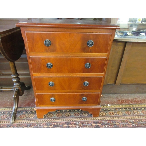 415 - Small mahogany chest of 4 drawers