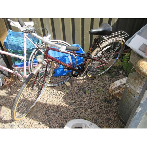 458 - Vintage Raleigh 'Prima' and 'Misty' ladies bicycles