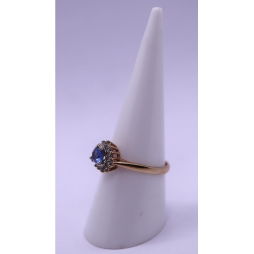 47 - 9ct gold sapphire and diamond ring - Size O