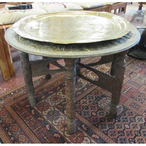 444 - Indian tripod top table with spare top