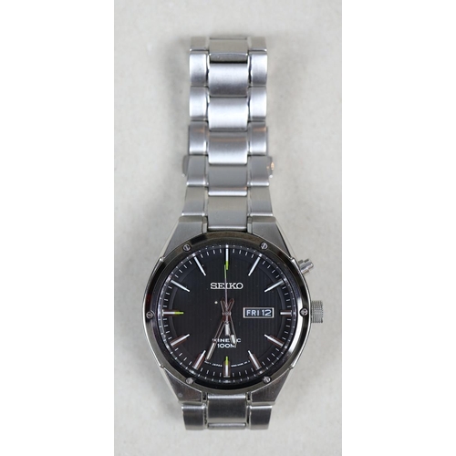 122 - 2 gents wrist watches - Longines & Seiko