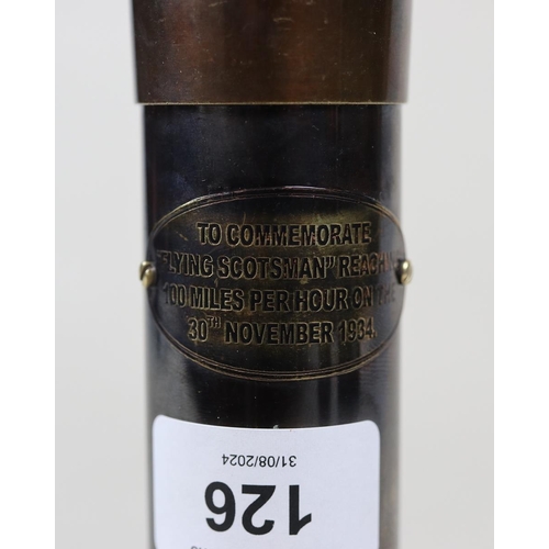 126 - Flying Scotsman souvenir telescope