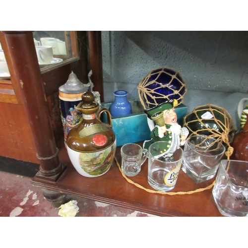 208 - Collectables to include ceramics and pond floats