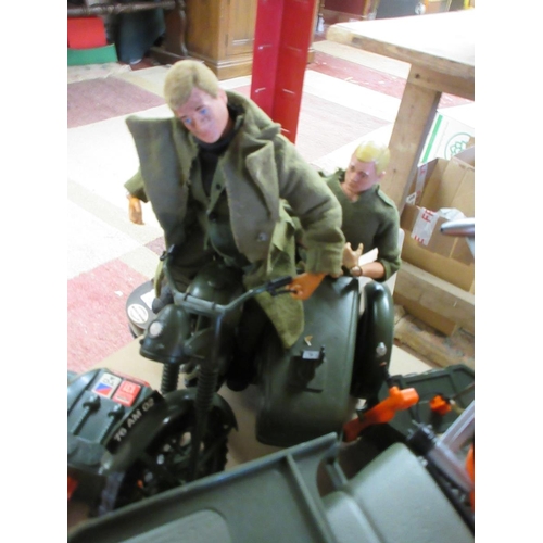 267 - Good collection of 1970s Action Man vehicles and accessories along with 3 Action Men figures