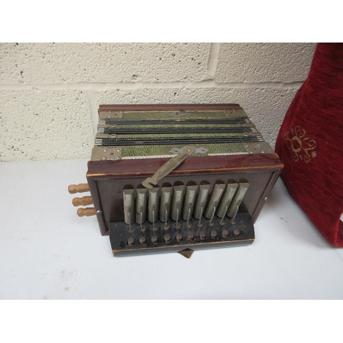 419 - Collection of accordions