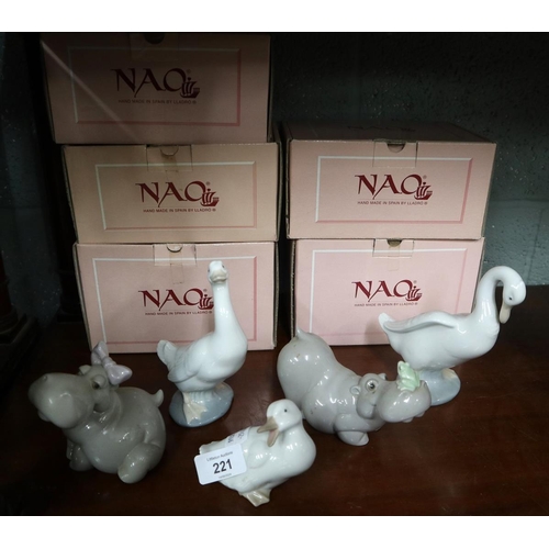 221 - Collection of animal themed Nao figurines in original boxes