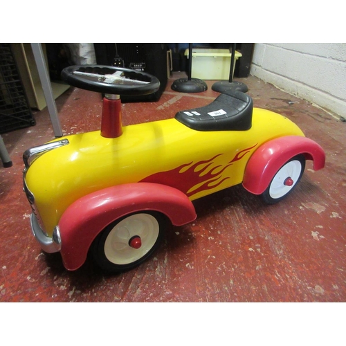 361 - Vintage child's ride on car