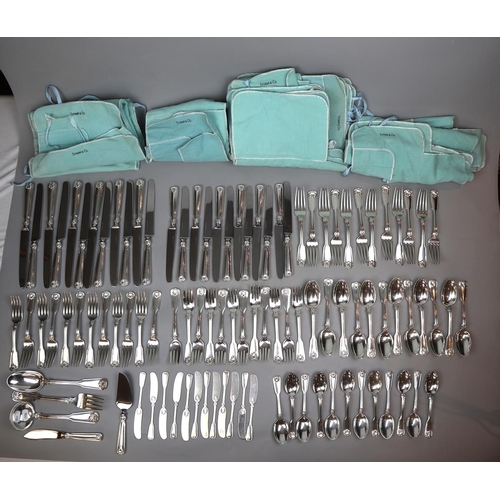 10 - Tiffany & Co. Shell and Thread Sterling silver flatware - 12 complete settings consisting of din... 