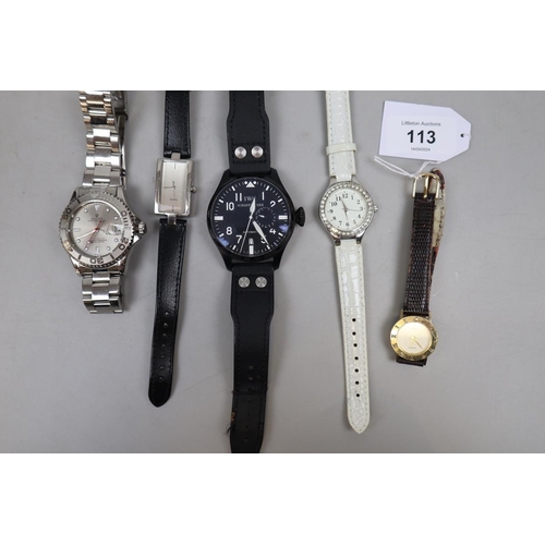 113 - Collection of watches