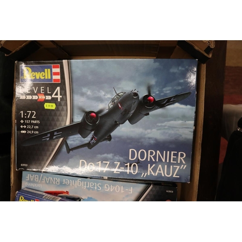 272 - 7 model kits by Revell