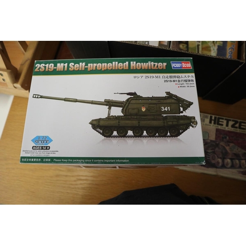 314 - 7 model kits, various makers