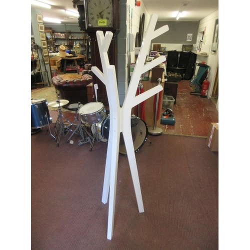 382 - BoConcept coat stand