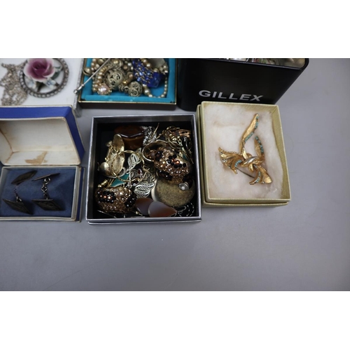 95 - Collection of costume jewellery to include silver