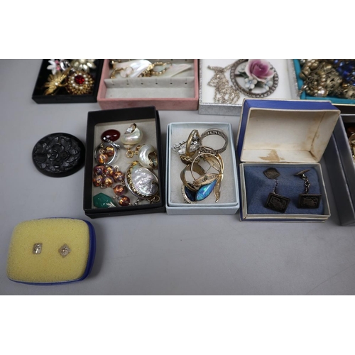 95 - Collection of costume jewellery to include silver