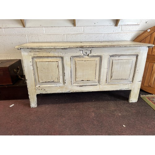 377 - 19thC. painted oak panelled chest - Approx width: 118cm, depth: 49cm, height: 59cm