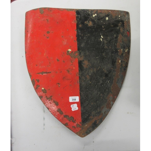 358 - Re-enactment shield