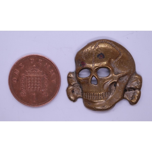 54 - WW2 Waffen SS Totenkopf skull cap badge