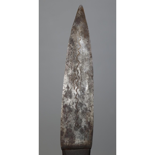180 - Collection of ethnic tribal knives from Polynesia, New Guinea and Central African Mandinka tribes