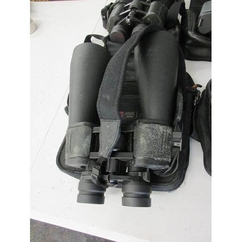 371 - Collection of binoculars to include Bushnell