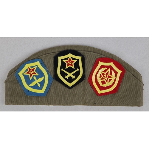 92 - Russian military forage/side cap with patches and badges to both sides