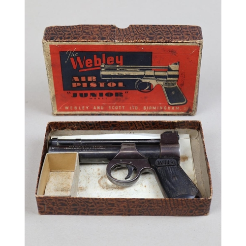 125 - Webley junior .177 pistol junior model in original box