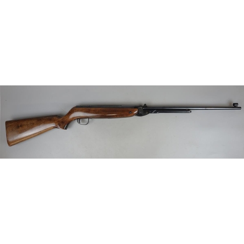 129 - Webley Mark 3 .22 under leaver air rifle in good working order.