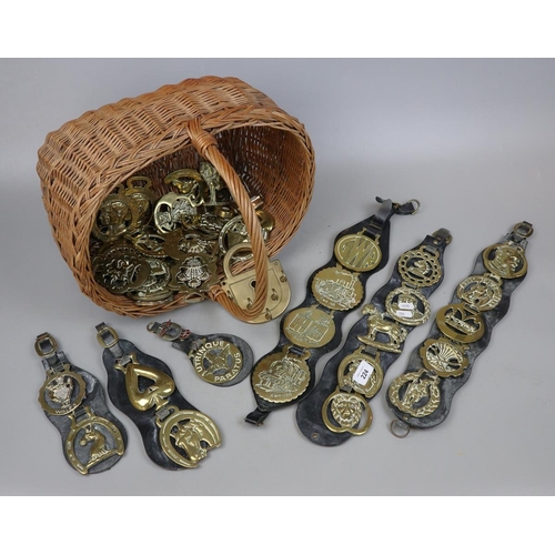 224 - Basket containing horse brasses