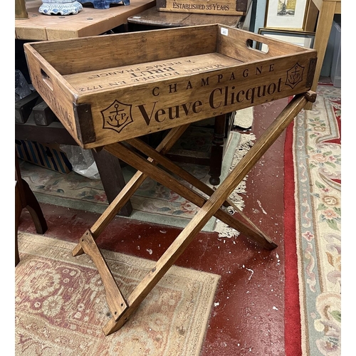 280 - Wooden Veuve Clicquot butlers advertising tray on stand