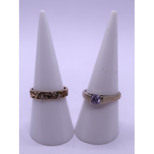 32 - 2 x 9ct gold stone set rings