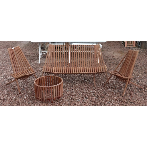 540 - Teak patio set