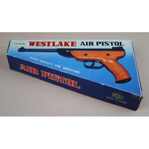 126 - Westlake. .177 air pistol No 9228816 mechanism in full working order, box with instructions.