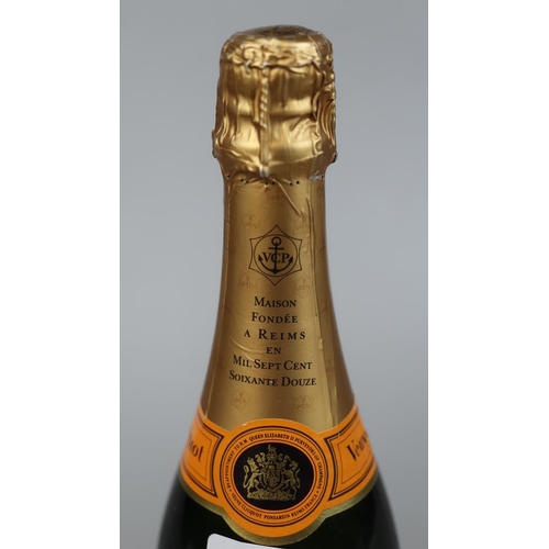 131 - Veuve Clicquot Ponsardin champagne