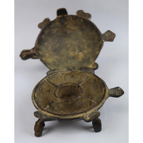 154 - Antique Eastern bronze censor in the form of a tortoise