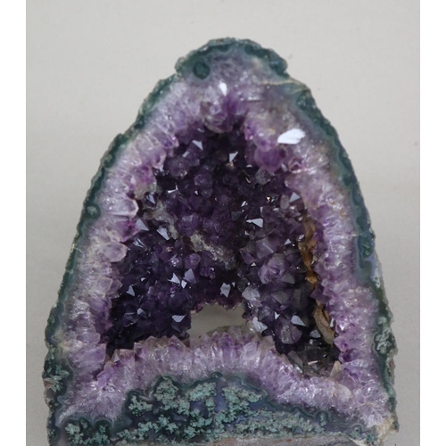 200 - Amethyst geode together with another