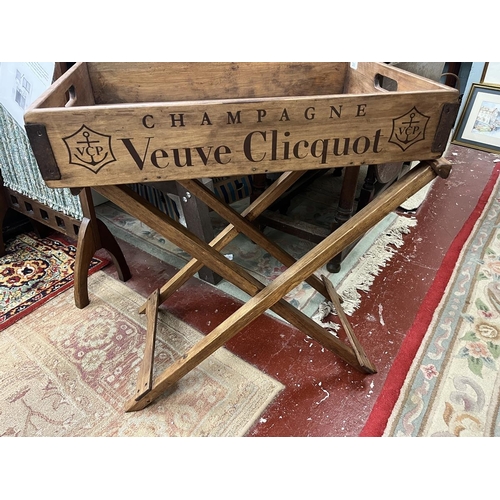 280 - Wooden Veuve Clicquot butlers advertising tray on stand