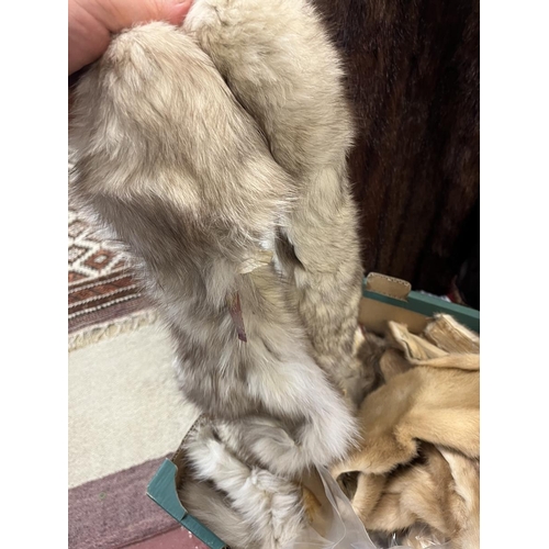 286 - 2 fur coats together with mink and fox fur items