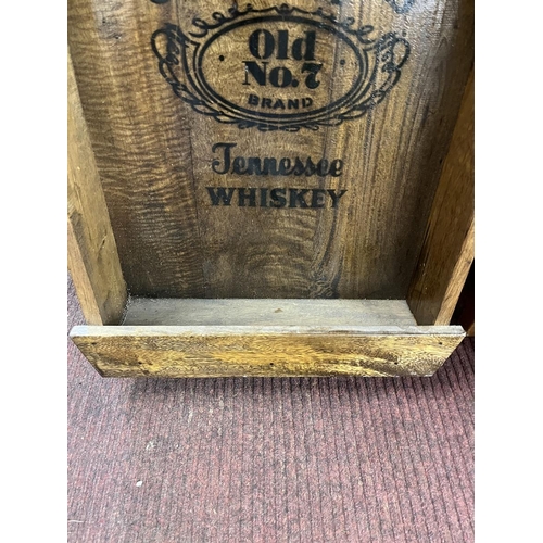 399 - Jack Daniels drink holder/tray