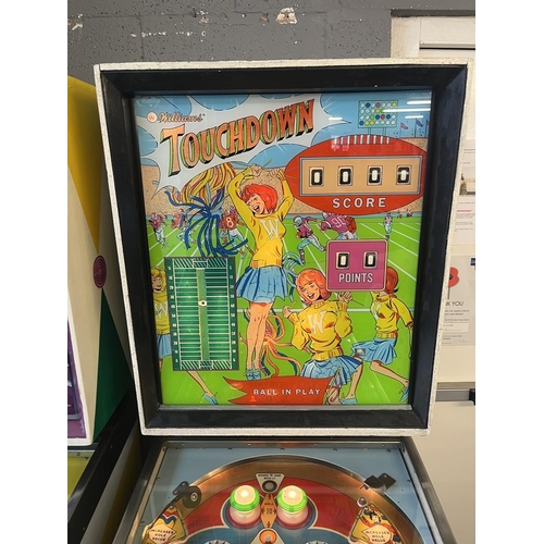 493 - Touchdown by Williams pinball machine (with original glass and paint) - 1958/59 in good working orde... 